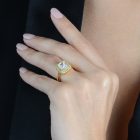 anel-dourado-solitario-com-zirconia-6.jpg